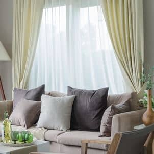 limpieza y mantenimiento de cortinas de tela